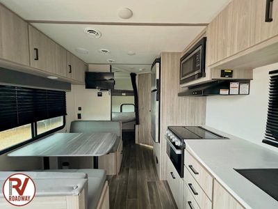 2023 Passport SL 219BH - Photo 13
