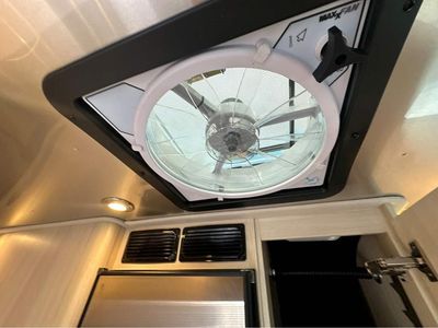 2026 Airstream Interstate 24GT - Photo 14