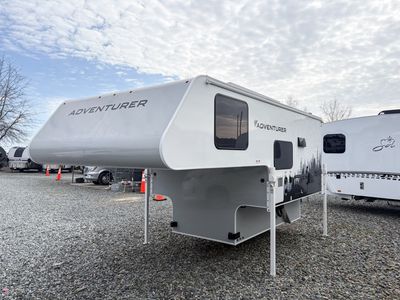 2026 Adventurer 80RB Overlander Edition - Photo 3
