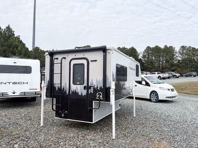 2026 Adventurer 80RB Overlander Edition - Photo 5