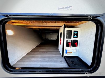 2026 Grand Design Transcend - Photo 16