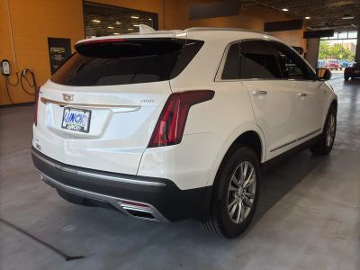 2022 Cadillac XT5 — detail view