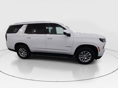 2025 Chevrolet Tahoe — photo 8 view