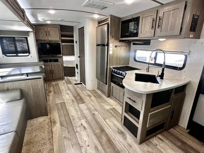 2021 Keystone Springdale 266RL - Photo 7