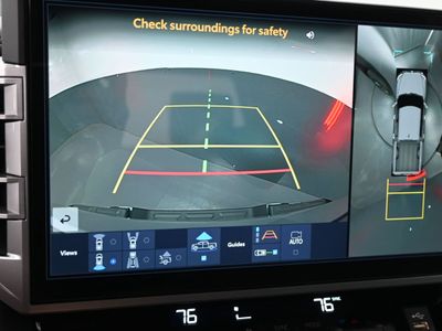 2026 2025 Toyota Tundra i-FORCE MAX Platinum Truck CrewMax — photo 12 view