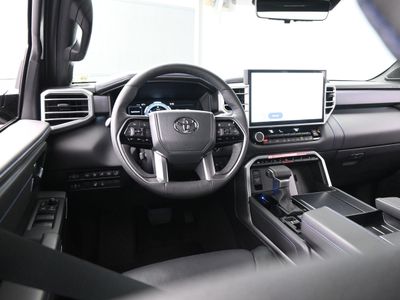 2026 2025 Toyota Tundra i-FORCE MAX Platinum Truck CrewMax — photo 18 view