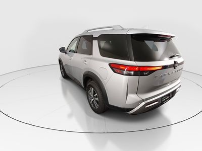 2025 Nissan Pathfinder - Photo 5