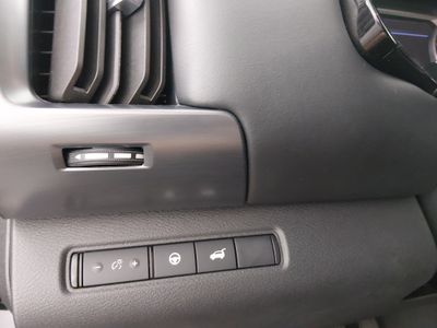 2025 Nissan Pathfinder - Photo 13