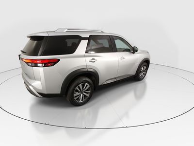 2025 Nissan Pathfinder - Photo 7
