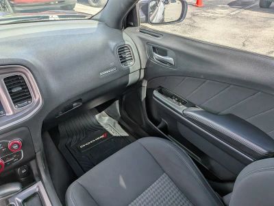 2019 Dodge Charger — photo 17 view