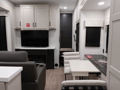2026 Grand Design Momentum M Class - Photo 6