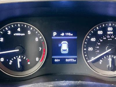 2020 Hyundai Tucson — photo 18 view