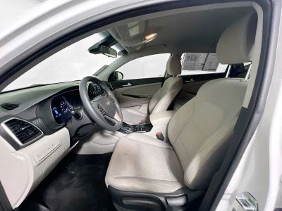 2020 Hyundai Tucson — photo 11 view