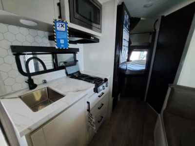 2026 Jayco Jay Feather - Photo 8