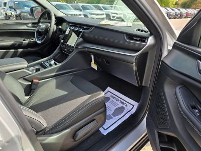 2026 Jeep Grand Cherokee — photo 29 view