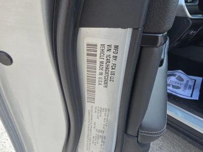 2026 Jeep Grand Cherokee — photo 14 view