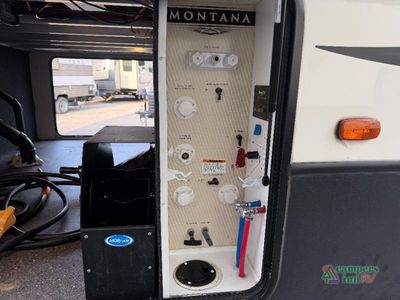 2021 Keystone RV Montana - Photo 9