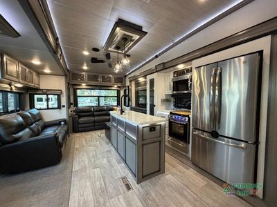 2021 Keystone RV Montana - Photo 15