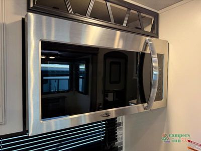 2021 Keystone RV Montana - Photo 24