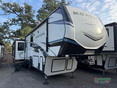 2021 Keystone RV Montana - Photo 3