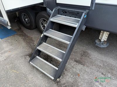 2021 Keystone RV Montana - Photo 12