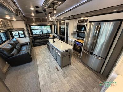 2021 Keystone RV Montana - Photo 14