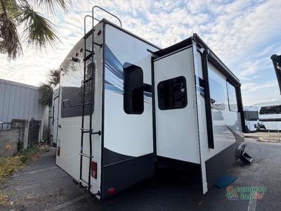 2021 Keystone RV Montana - Photo 6