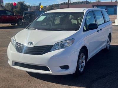 2017 Toyota Sienna - Photo 7