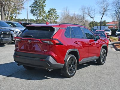 2019 Toyota RAV4 - Photo 4
