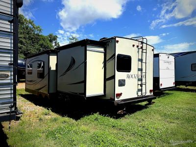 2015 Forest River Rockwood Ultra Lite - Photo 3