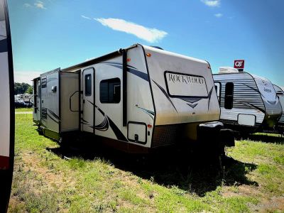 2015 Forest River Rockwood Ultra Lite - Photo 1