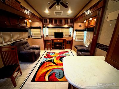 2013 Jayco Pinnacle - Photo 3