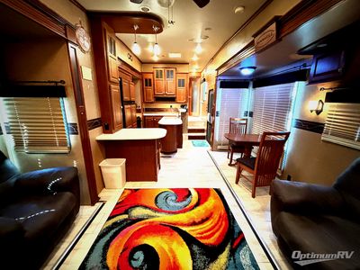 2013 Jayco Pinnacle - Photo 4