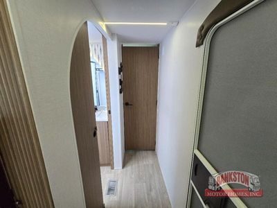 2026 Wildwood 27RKX — photo 21 view