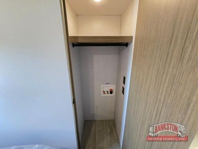 2026 Wildwood 27RKX — photo 29 view