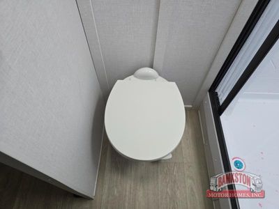 2026 Wildwood 27RKX — photo 24 view