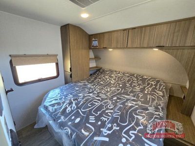 2026 Wildwood 27RKX — photo 27 view