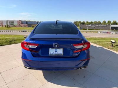 2022 Honda Accord - Photo 4