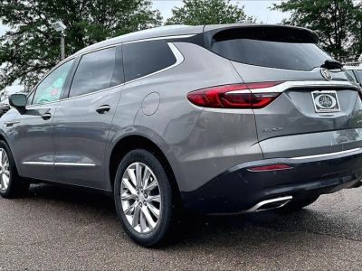 2018 Buick Enclave — detail view