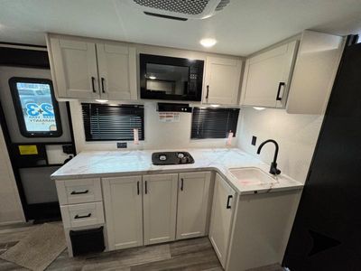 2026 Jayco Jay Flight SLX - Photo 21