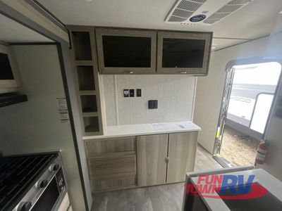 2025 Forest River RV Wildwood FSX - Photo 24