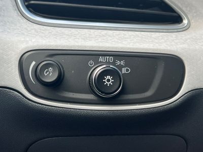 2017 Chevrolet Bolt EV - Photo 30