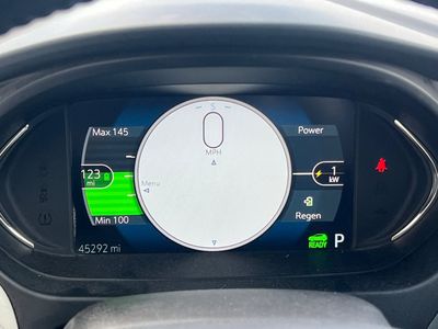 2017 Chevrolet Bolt EV - Photo 28