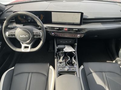 2026 Kia K5 — photo 12 view