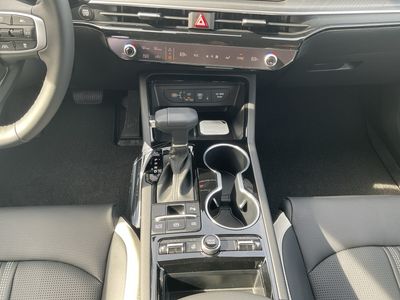 2026 Kia K5 — photo 13 view