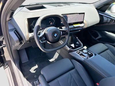 2025 BMW X3 — photo 9 view