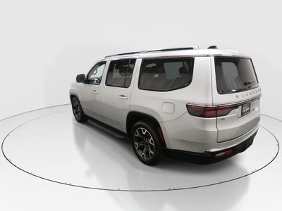 2024 Jeep Wagoneer - Photo 5