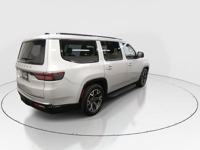 2024 Jeep Wagoneer - Photo 7