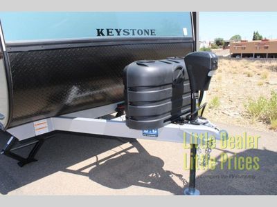 2026 Keystone RV Reign — photo 32 view