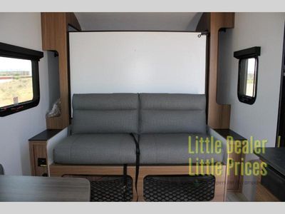 2026 Keystone RV Reign — photo 9 view